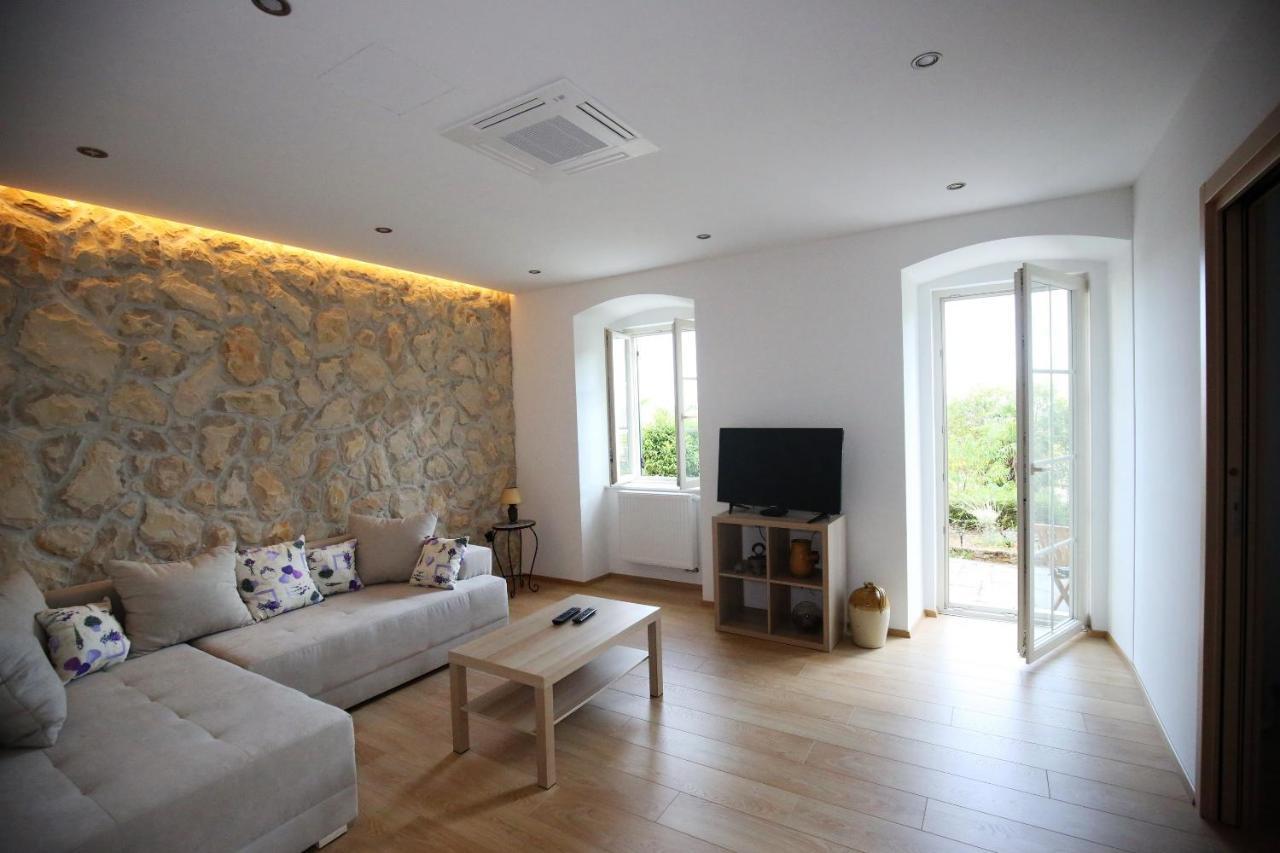 Fani Apartment *
